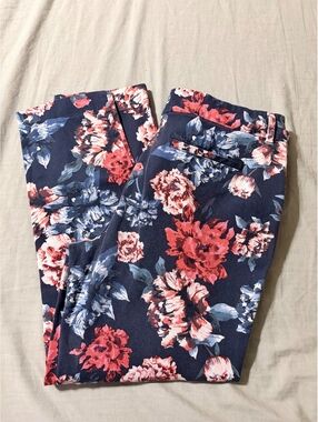Floral Faded Glory